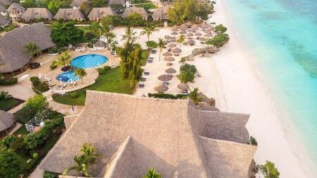 Resort Sandies Baobab Beach